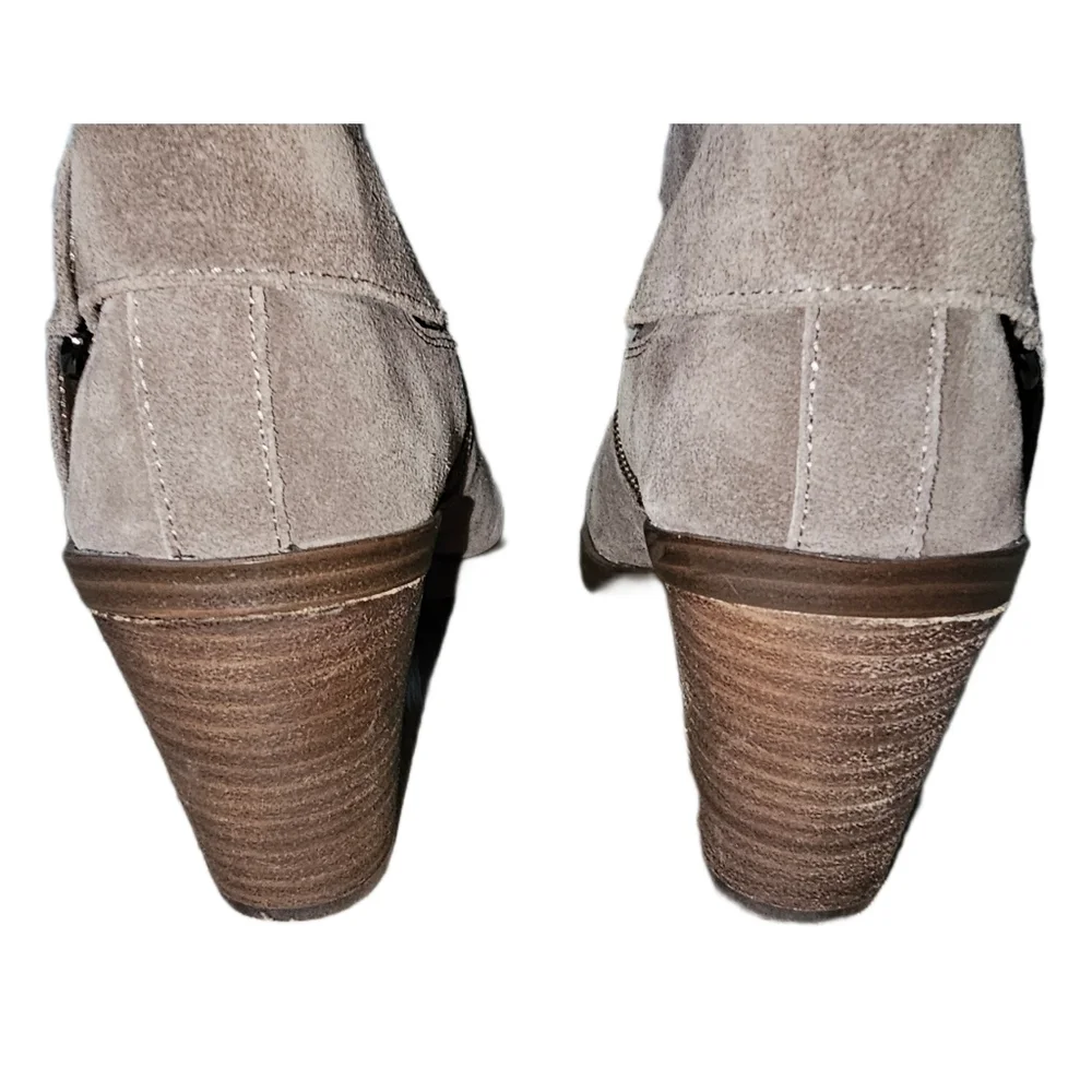 Vince Camuto suede moto boho western grey brown ankle boots cuban heel size 8.5
